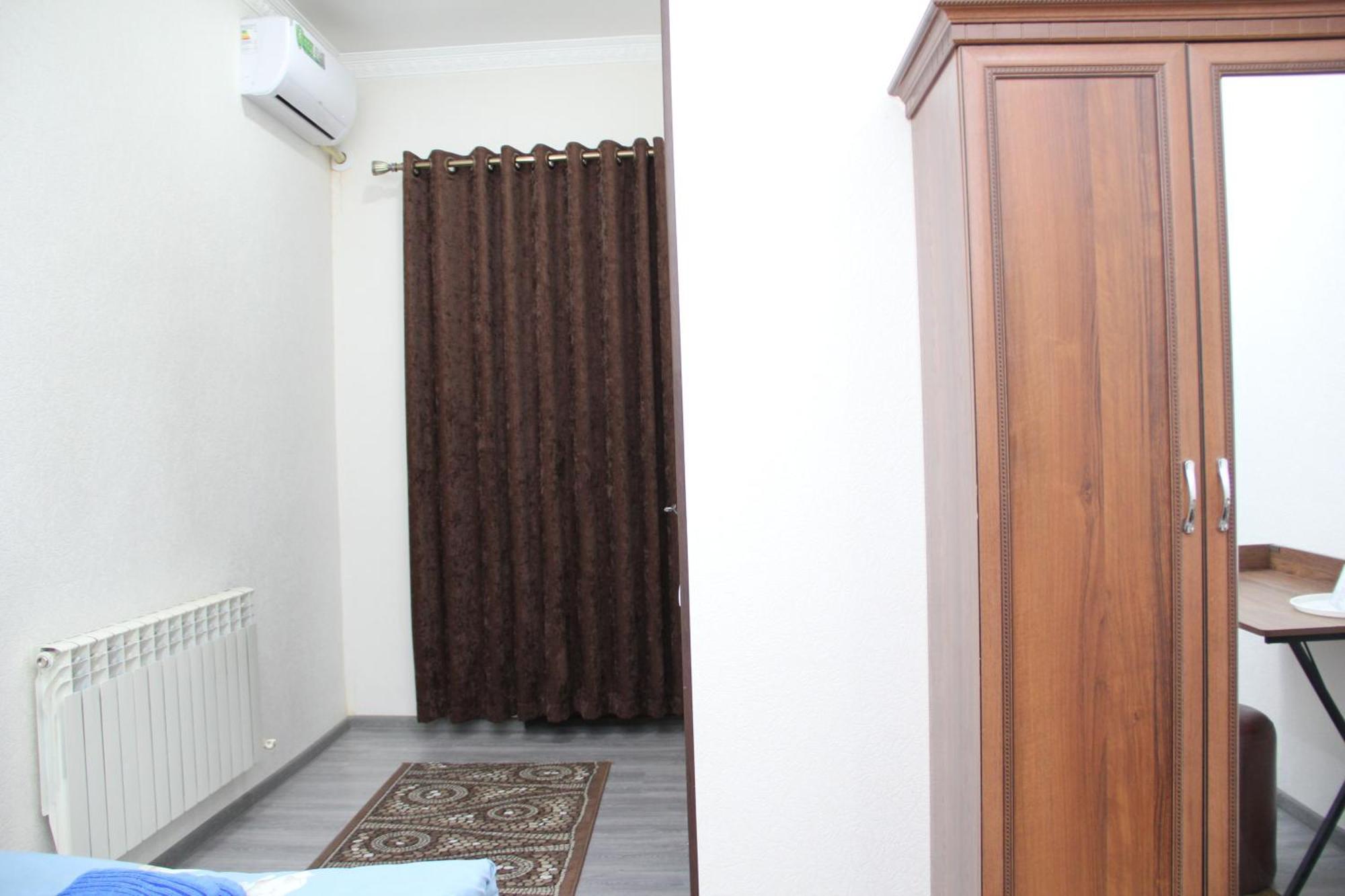 Chinara Guest House Airport Tashkent Ngoại thất bức ảnh